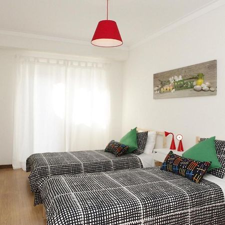 Family Central Apartment In São Pedro do Estoril מראה חיצוני תמונה