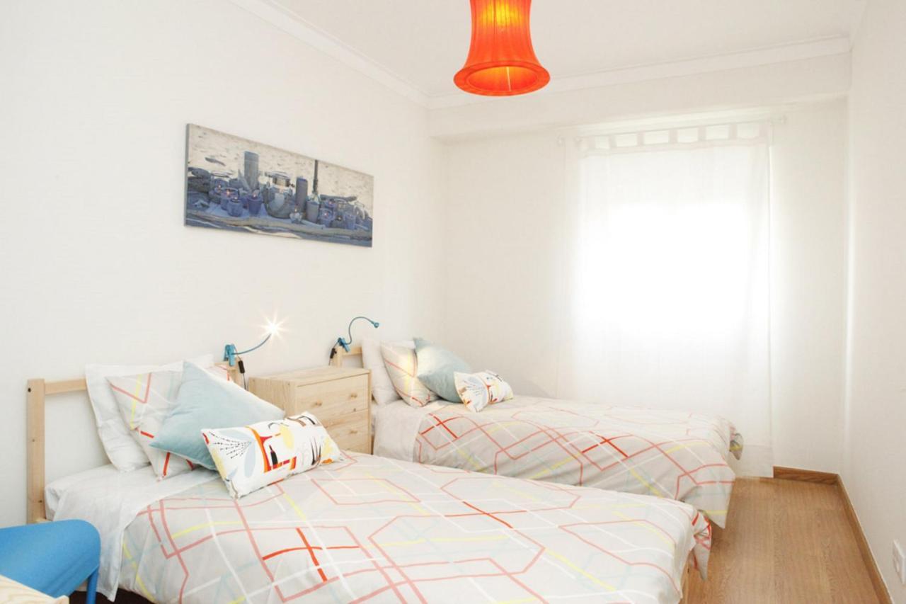 Family Central Apartment In São Pedro do Estoril מראה חיצוני תמונה