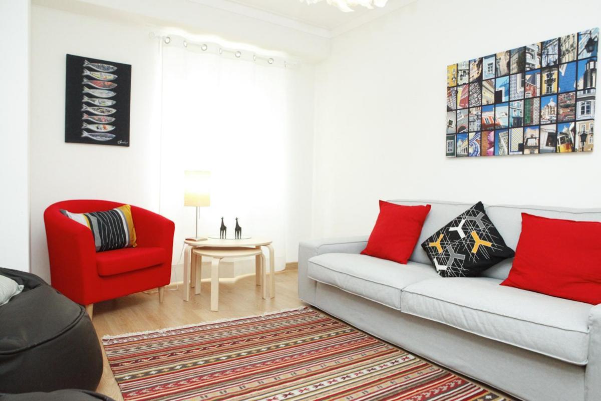 Family Central Apartment In São Pedro do Estoril מראה חיצוני תמונה