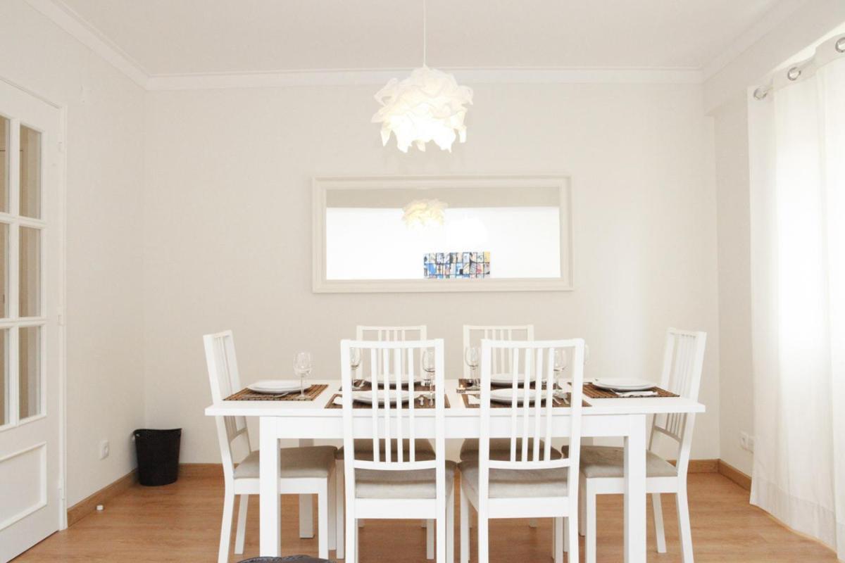 Family Central Apartment In São Pedro do Estoril מראה חיצוני תמונה